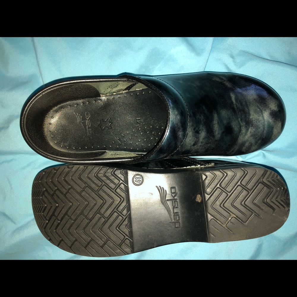 Dansko Professional clogs blue 41 Nurse. EUC.